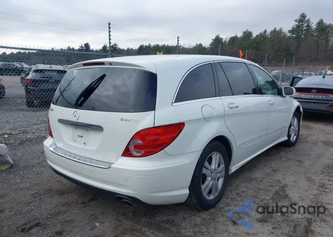 2008 Mercedes-Benz R 350 4Matic z USA, uszkodzony, nr VIN 4JGCB65E48A071508